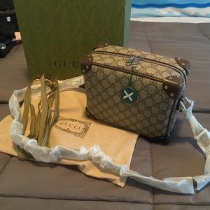 Gucci crossbody bag